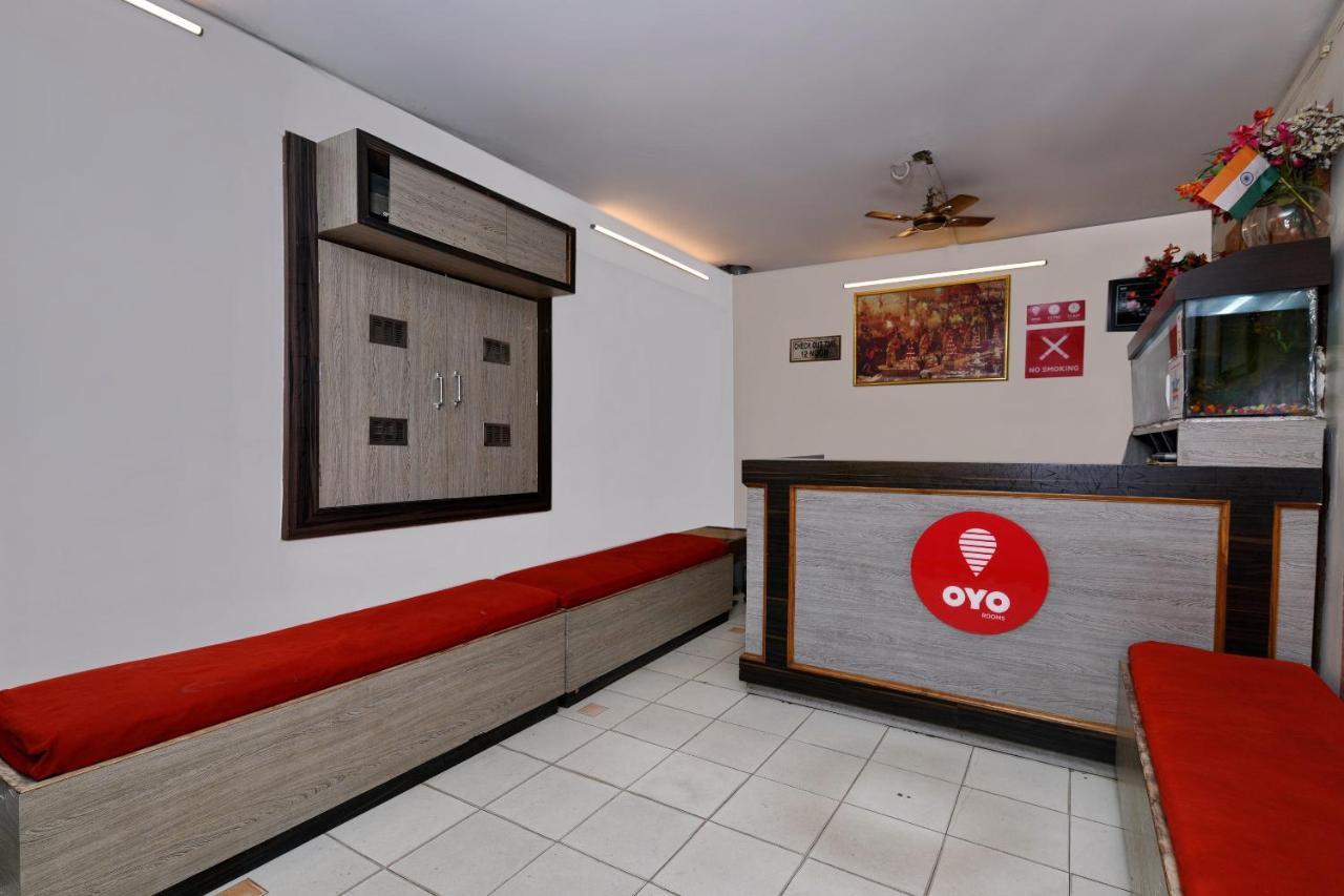 Oyo 3519 Hotel Garden Inn Bénarès Extérieur photo