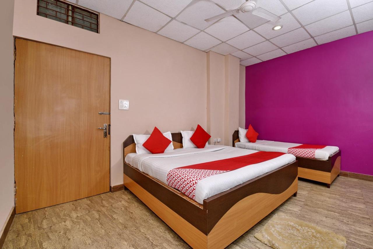 Oyo 3519 Hotel Garden Inn Bénarès Extérieur photo