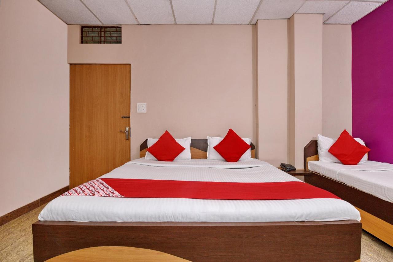 Oyo 3519 Hotel Garden Inn Bénarès Extérieur photo